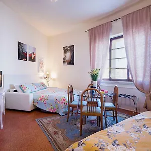 1900 Artevita Bed & Breakfast