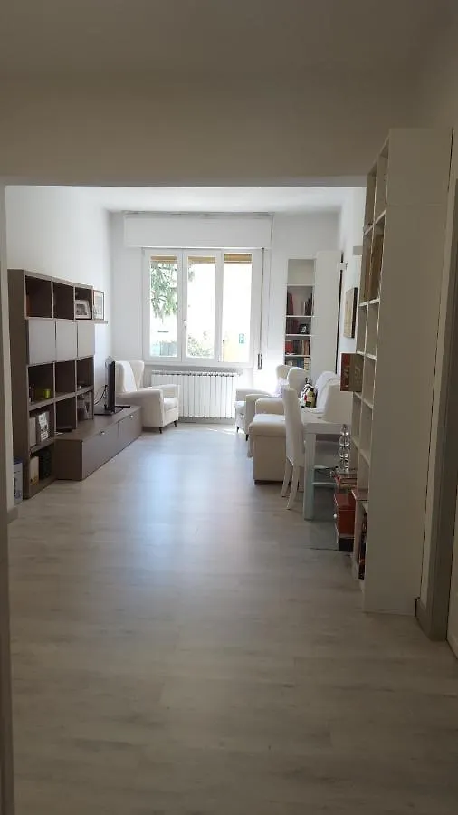 Guarda Firenze Bed & Breakfast Italy
