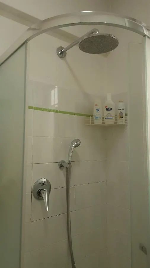 Guarda Firenze Bed & Breakfast Italy